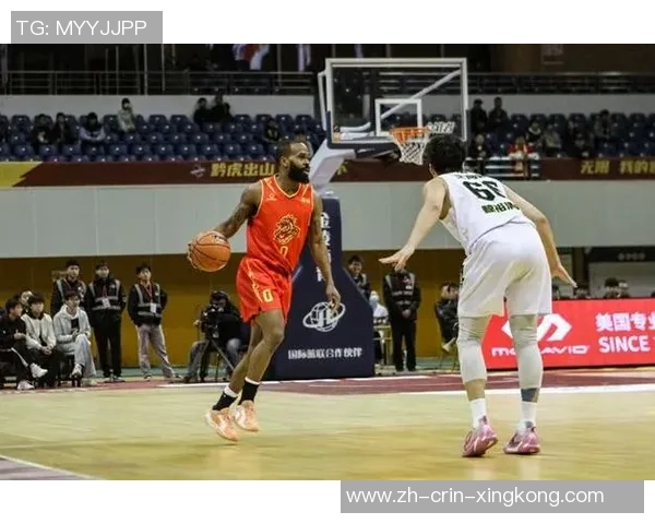 无惧欠薪压力!四川男篮签NBL场均3+2内线 要组双外援阵型